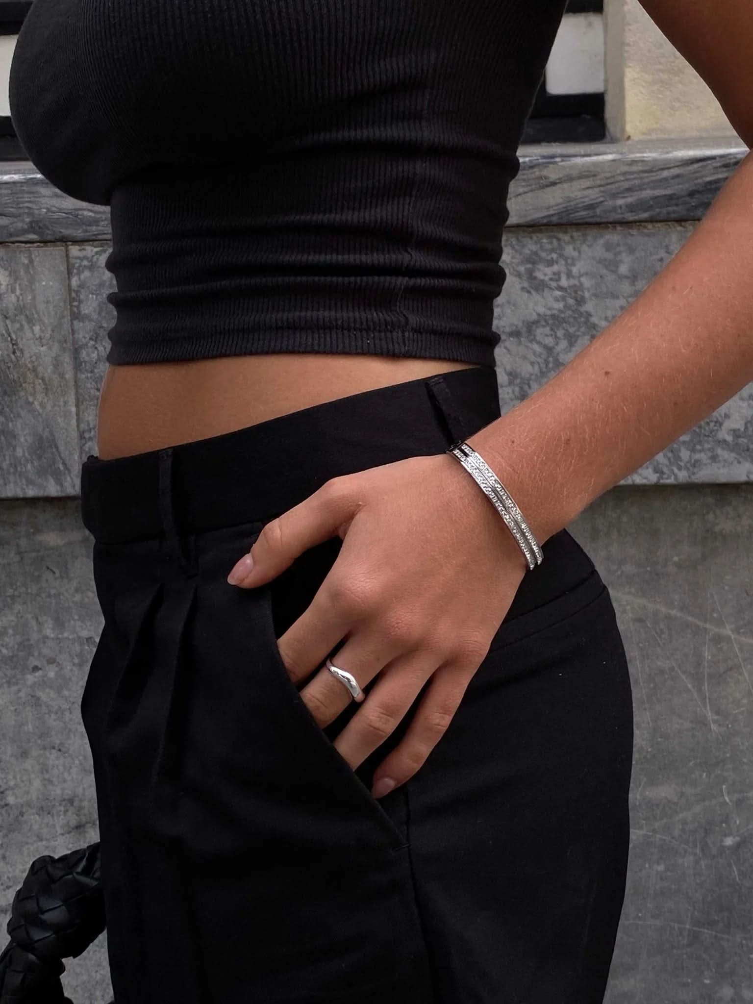 Avery Bangle - Silver - AYUNA