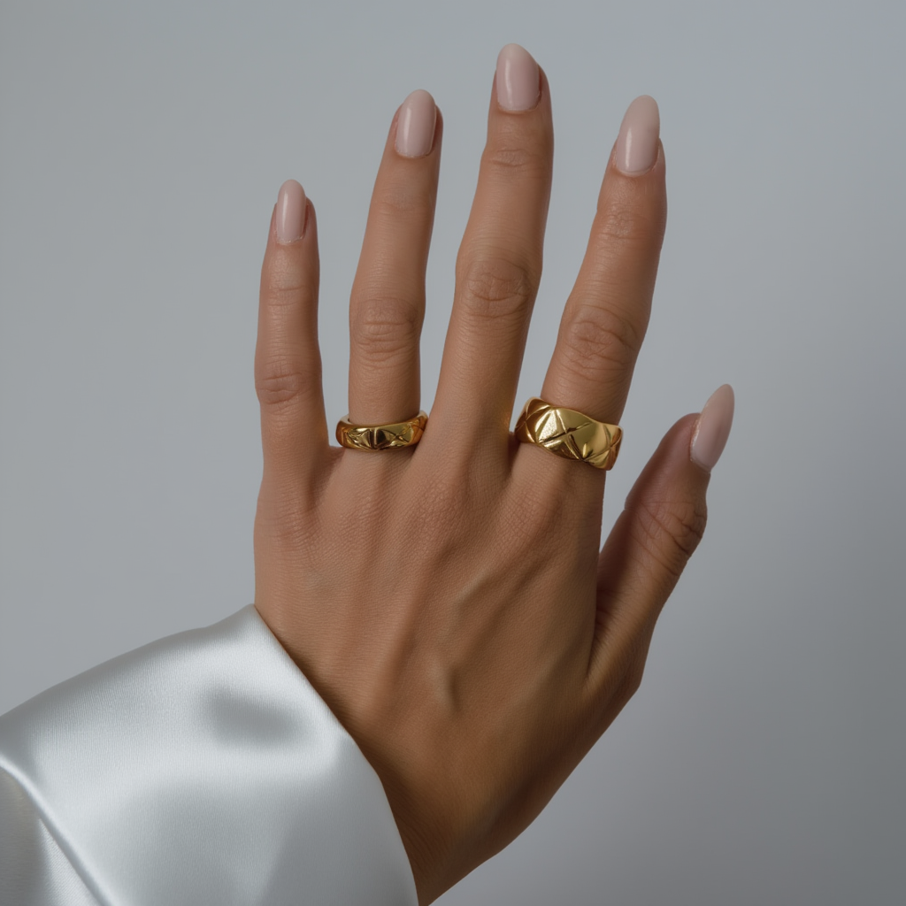 Aubrey Thick Band – Gold