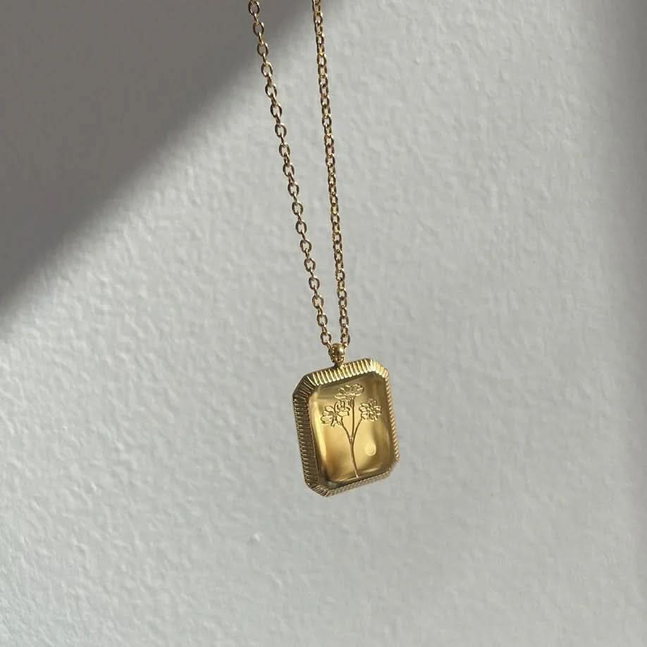 Birth Month Flower - AYUNA