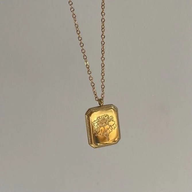 Birth Month Flower - AYUNA