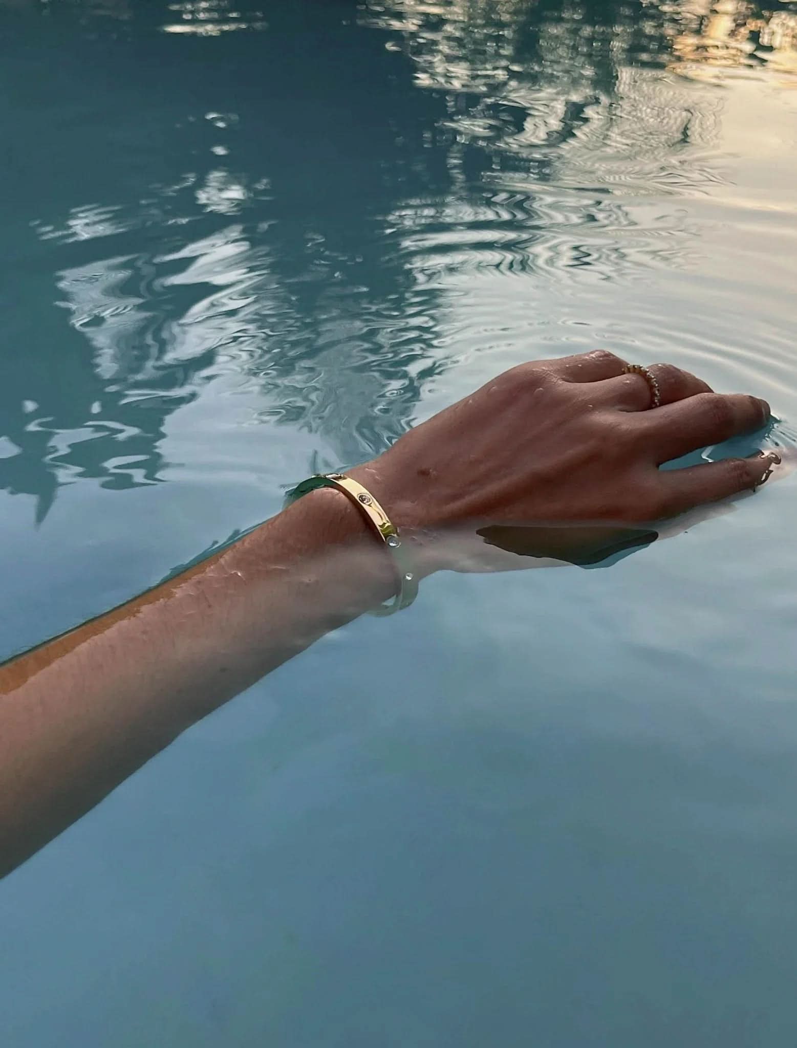 Blanca Bangle - Gold - AYUNA
