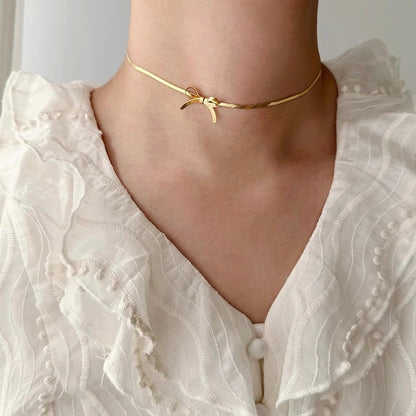 Bow Tie Flat Chain - AYUNA
