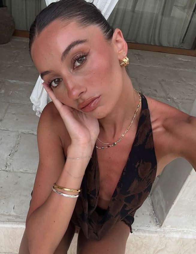 Chelsea Hoops - Gold - AYUNA