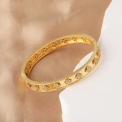 Clover Bangle - AYUNA