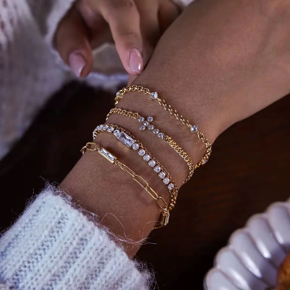 Crystal Cross Bracelet - AYUNA