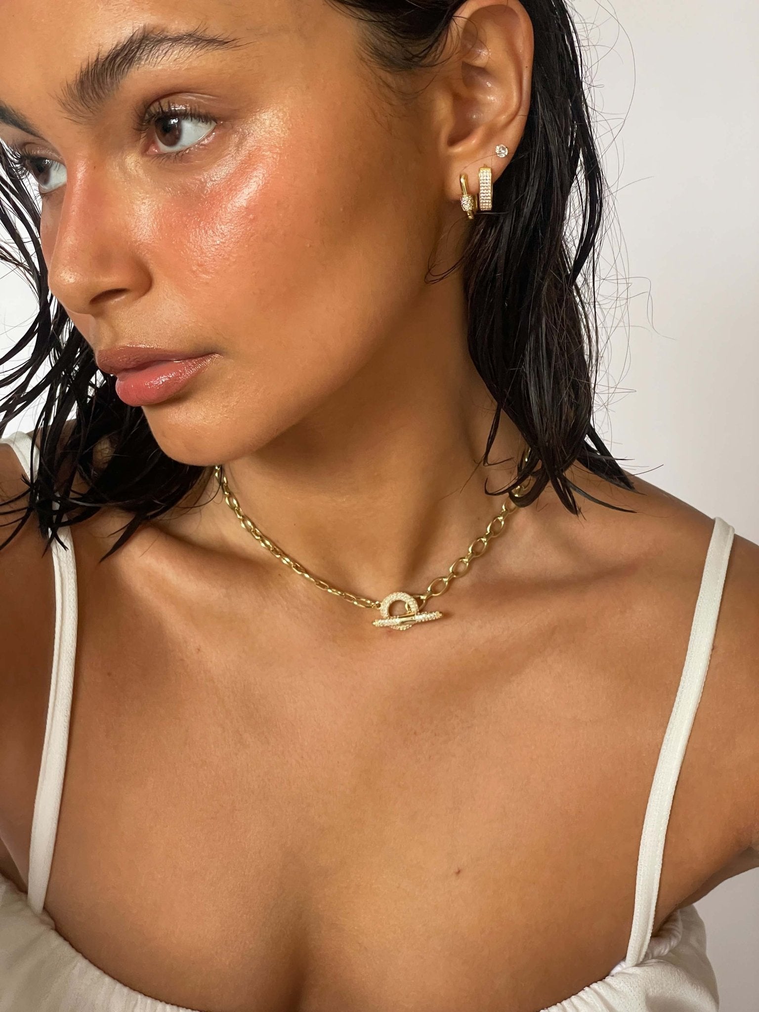 Cyrus Huggies - Gold - AYUNA