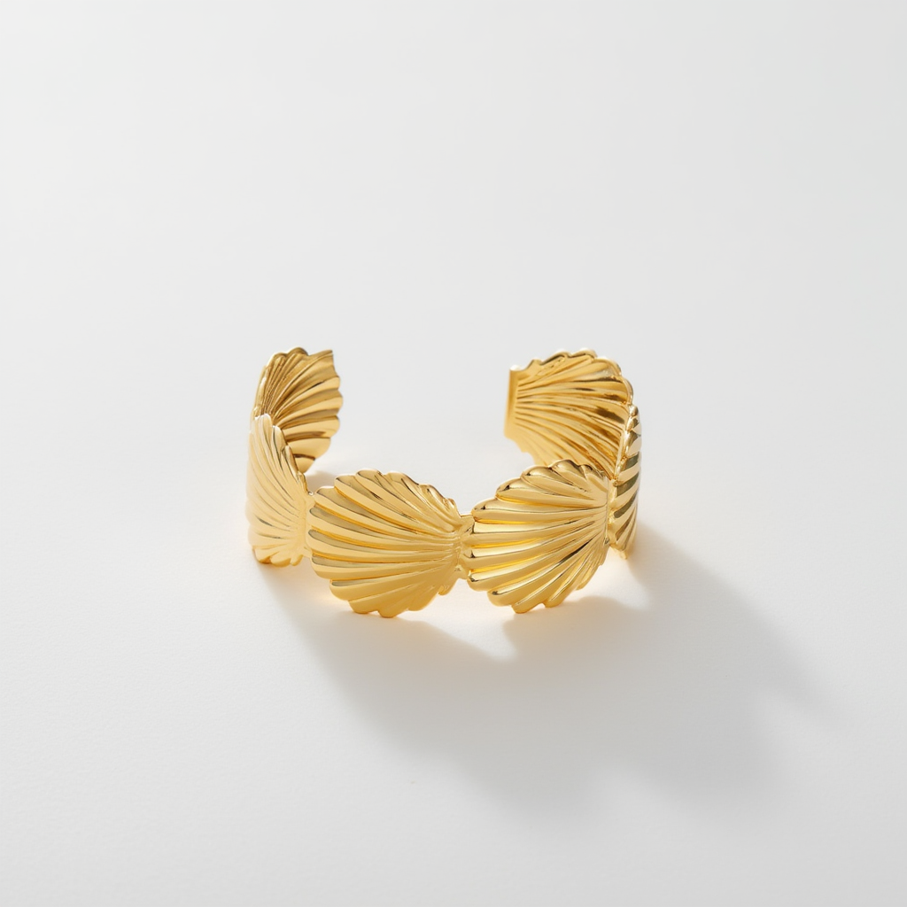 Chunky Shell Cuff Bracelet