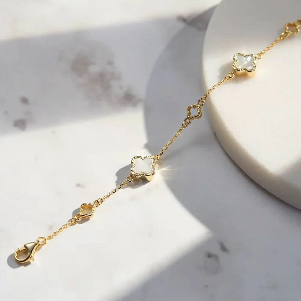 Dainty Clover Bracelet - AYUNA