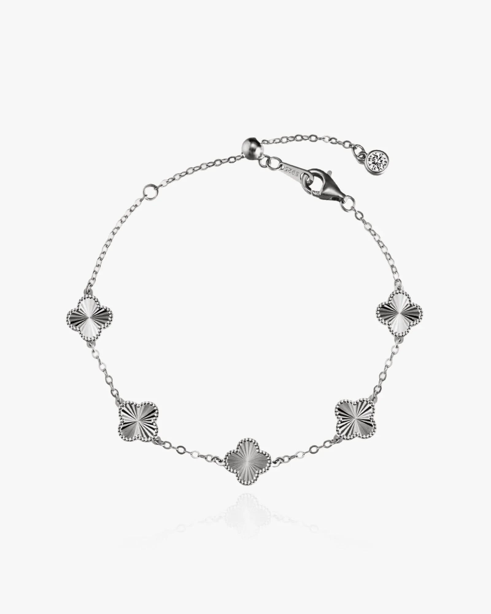 Dainty Clover Bracelet - AYUNA