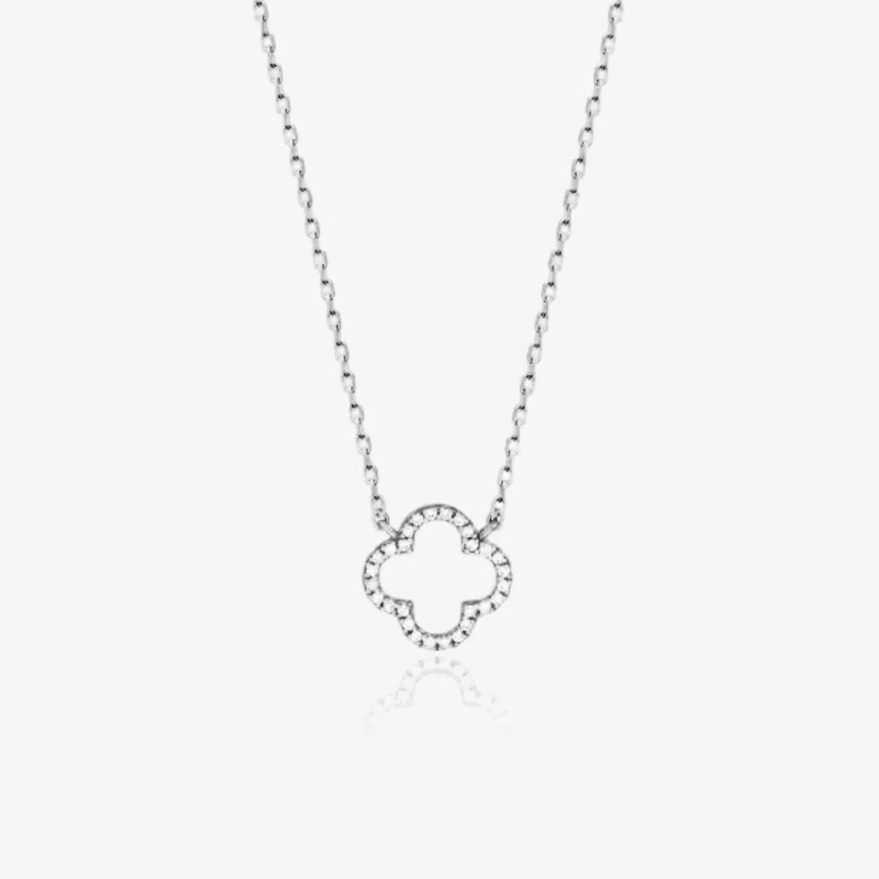 Dainty Clover Necklace - AYUNA