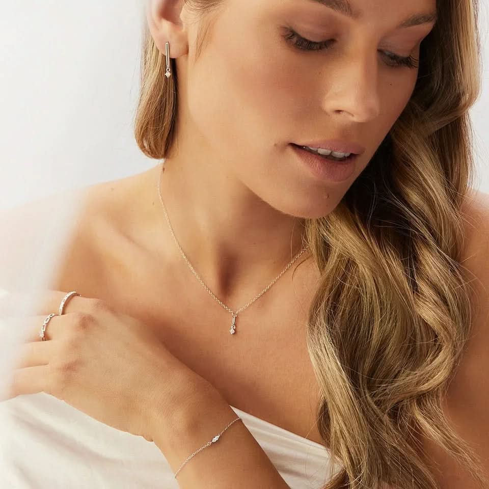 Dainty Diamante Necklace 925 Sterling Silver - AYUNA