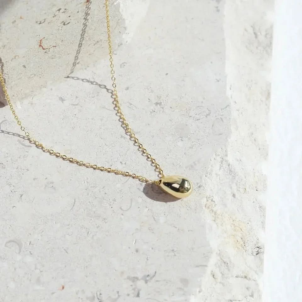 Dainty Droplet Necklace - AYUNA