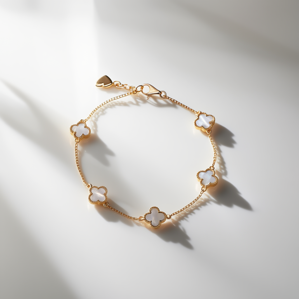 Pulsera de trébol de madreperla