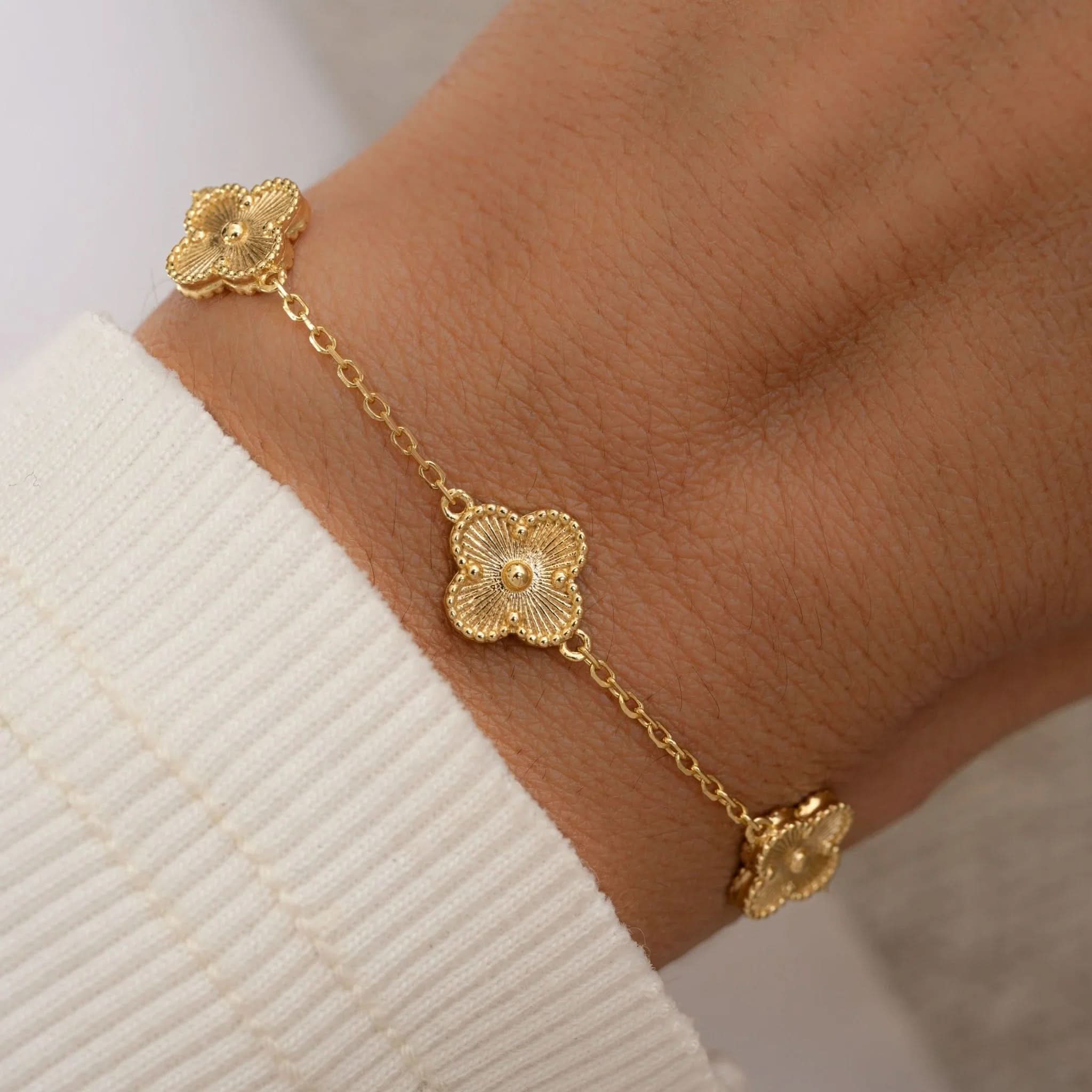 Ella Four Leaf Clover Bracelet - AYUNA