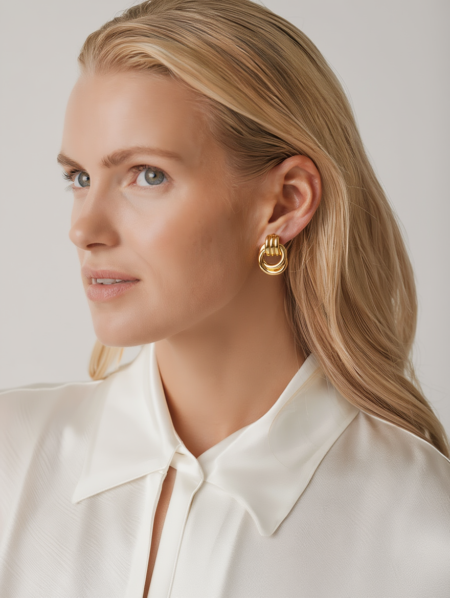 Jacquie Earrings – Gold