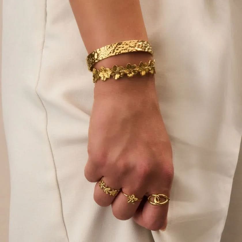 Flower Cuff Bracelet - AYUNA