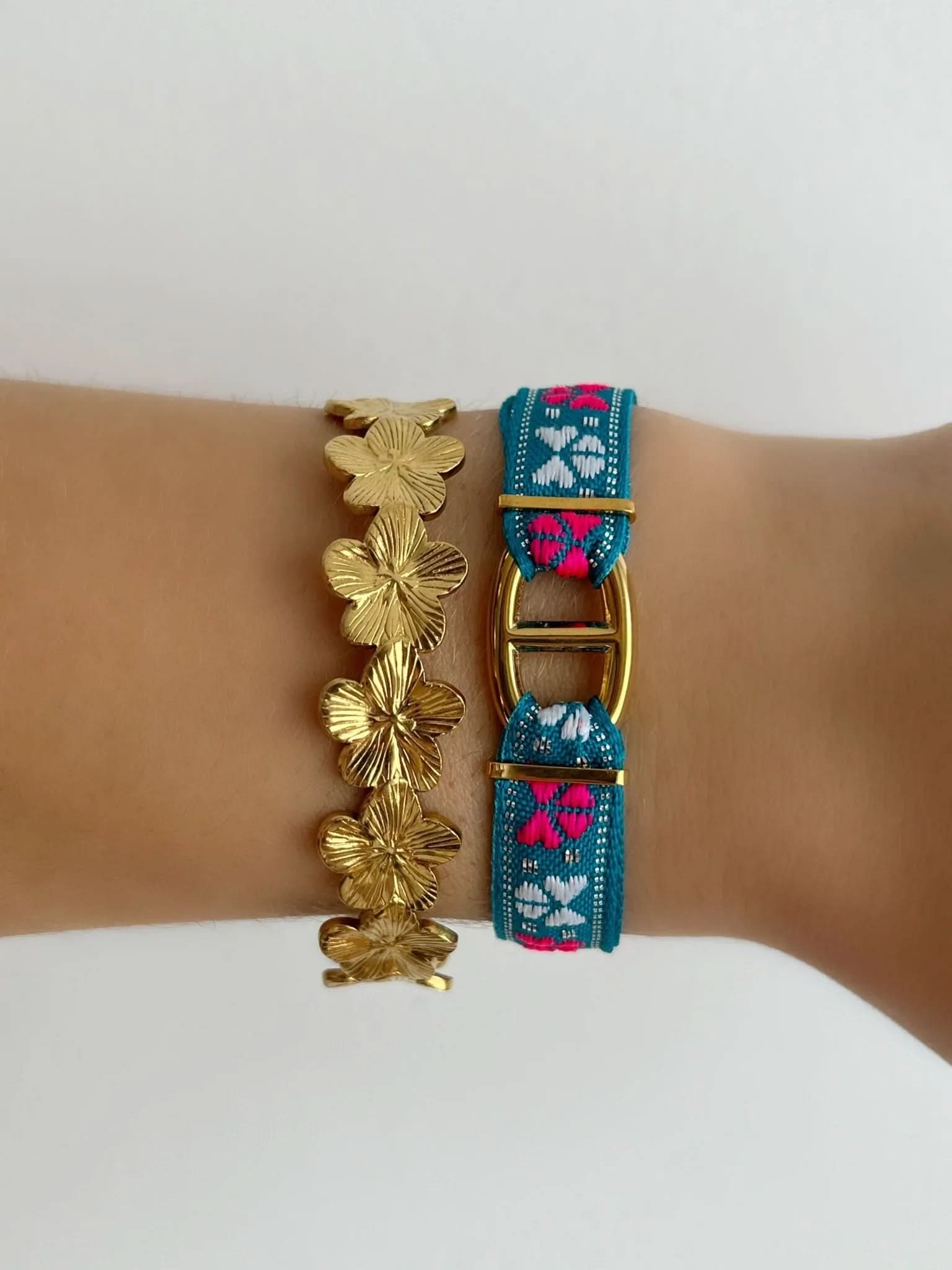 Flower Cuff Bracelet - AYUNA