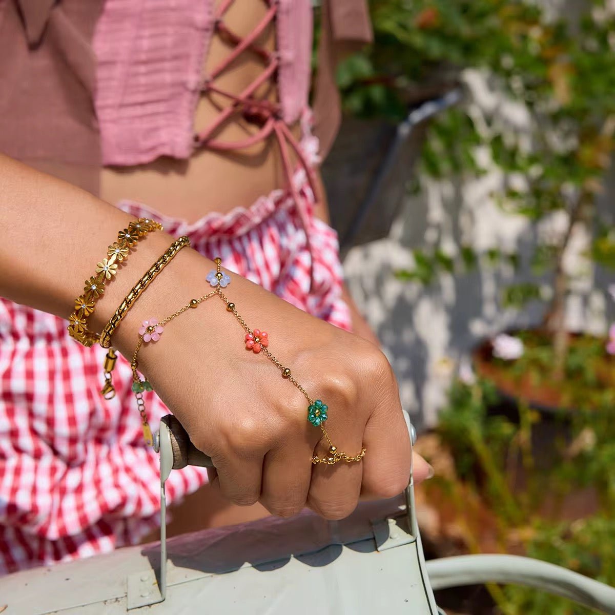 Flower Hand Chain - AYUNA