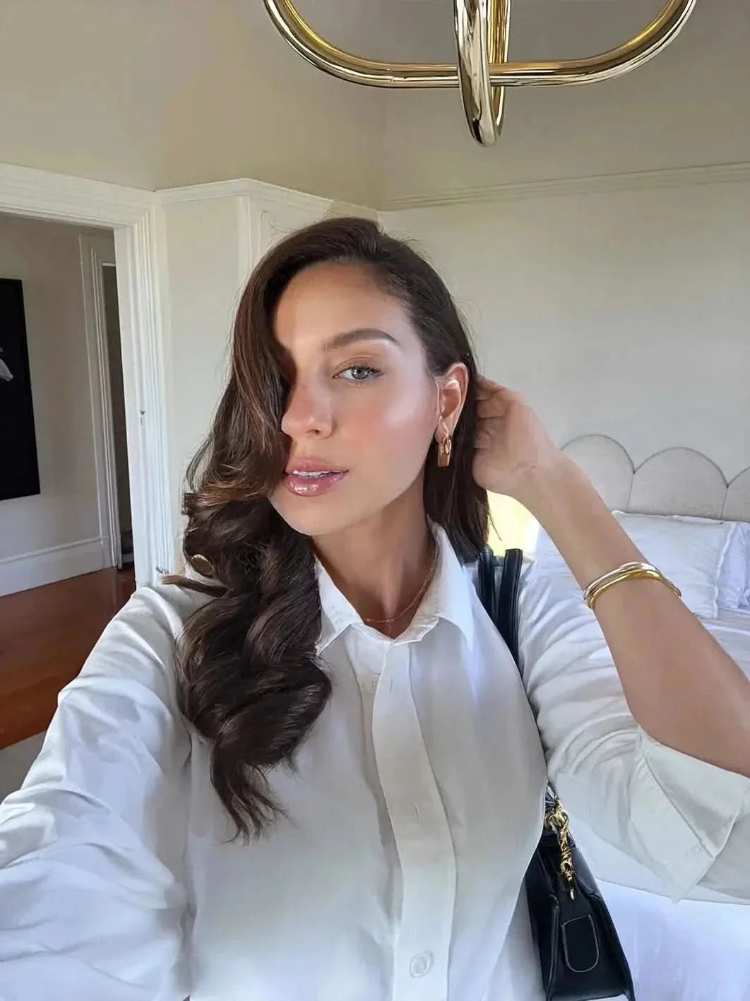 Golden Ayra Bangle - AYUNA