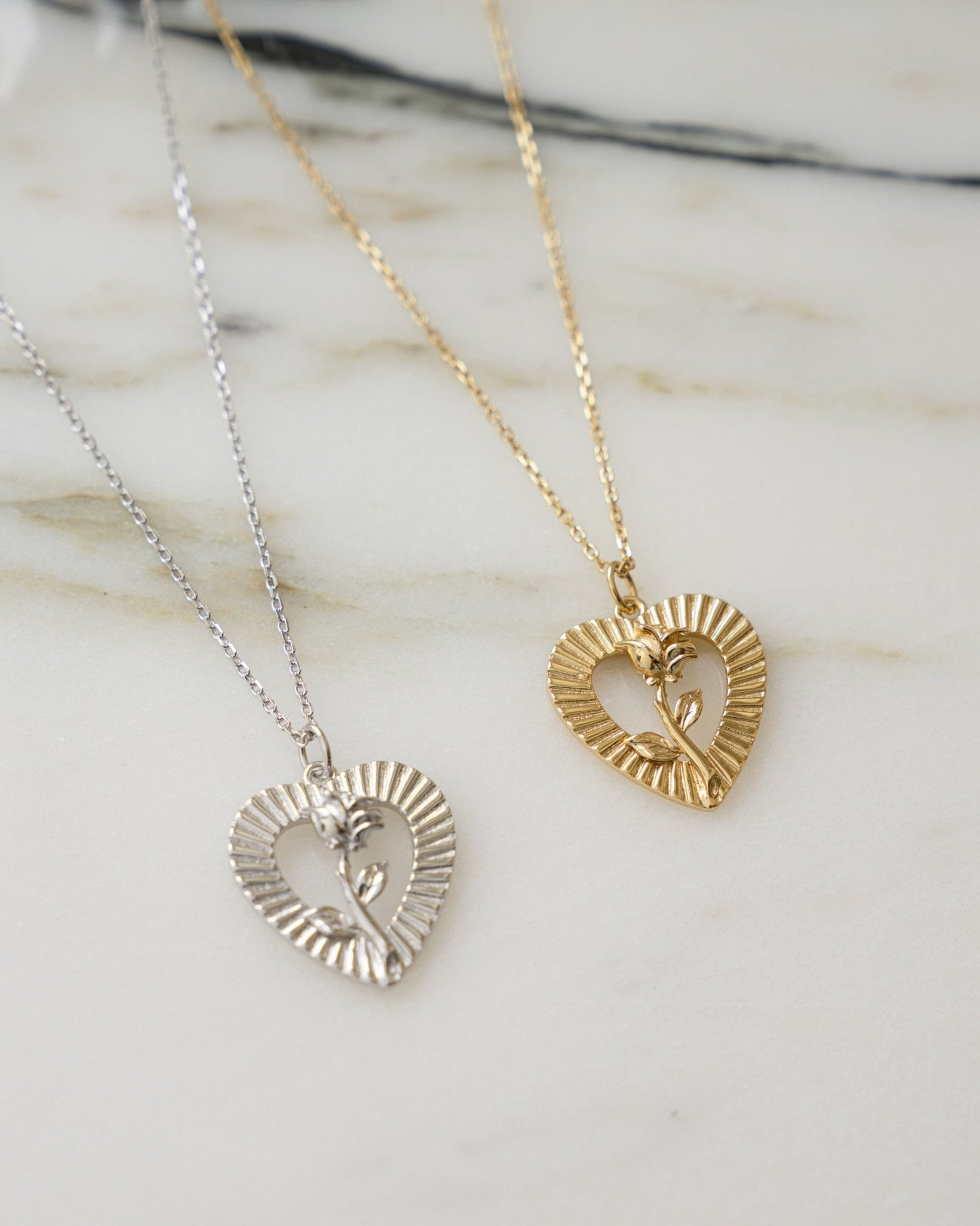 Heart Rose Necklace - AYUNA