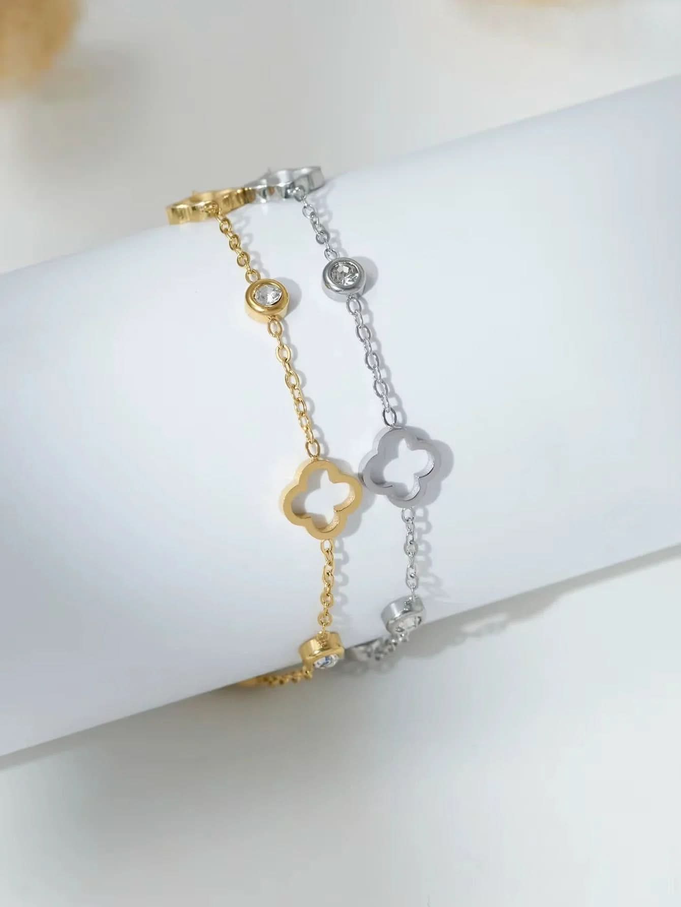 Hollow Out Clover Bracelet - AYUNA