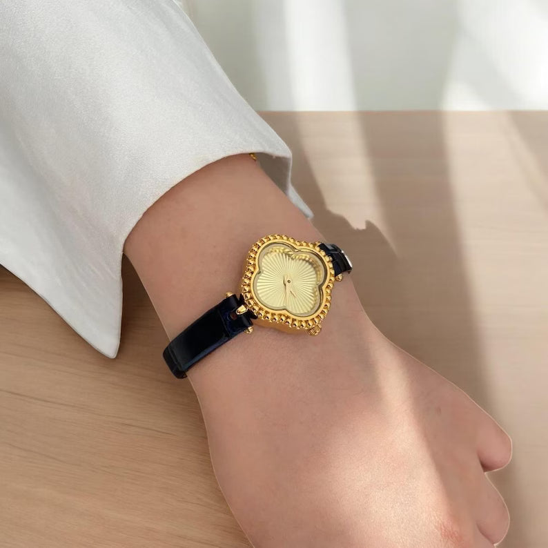 Clover Watch