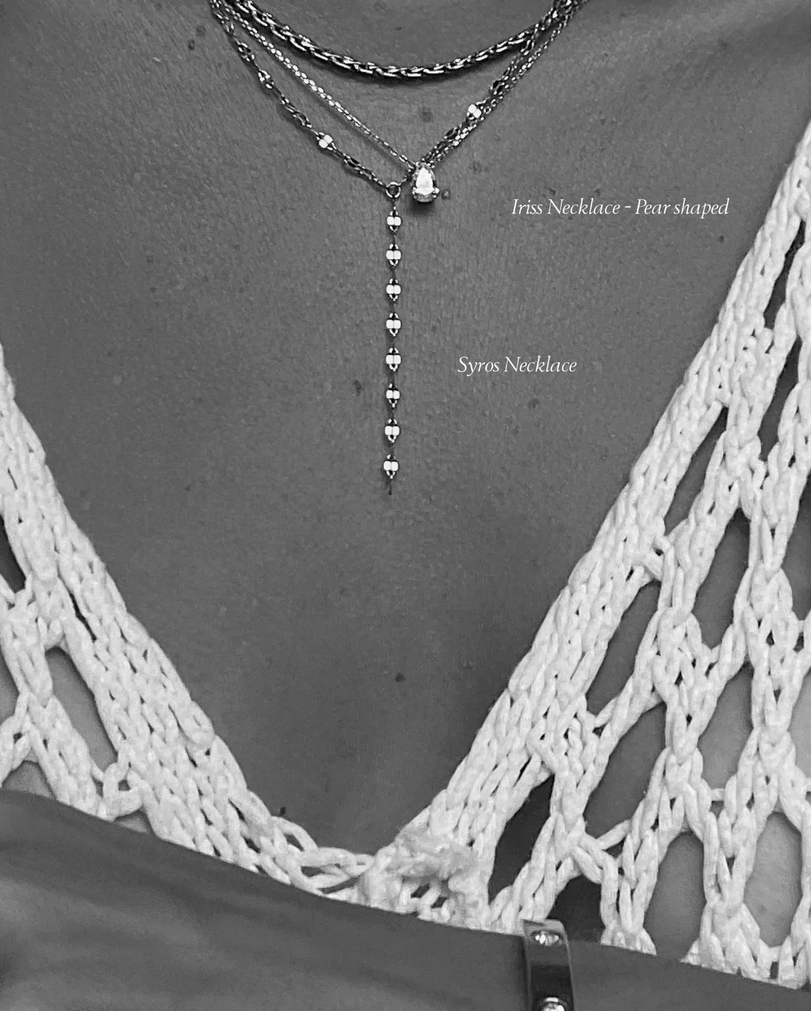 Iriss Necklace Pear - Gold - AYUNA