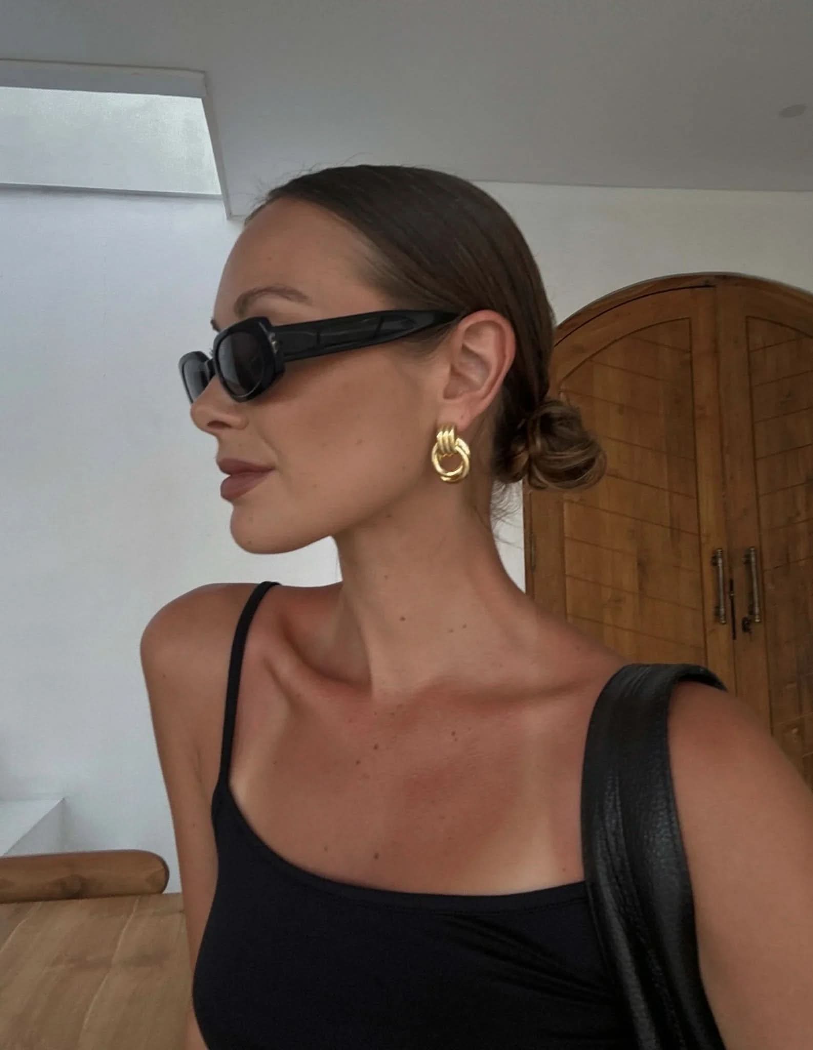 Jacquie Earrings - Gold - AYUNA