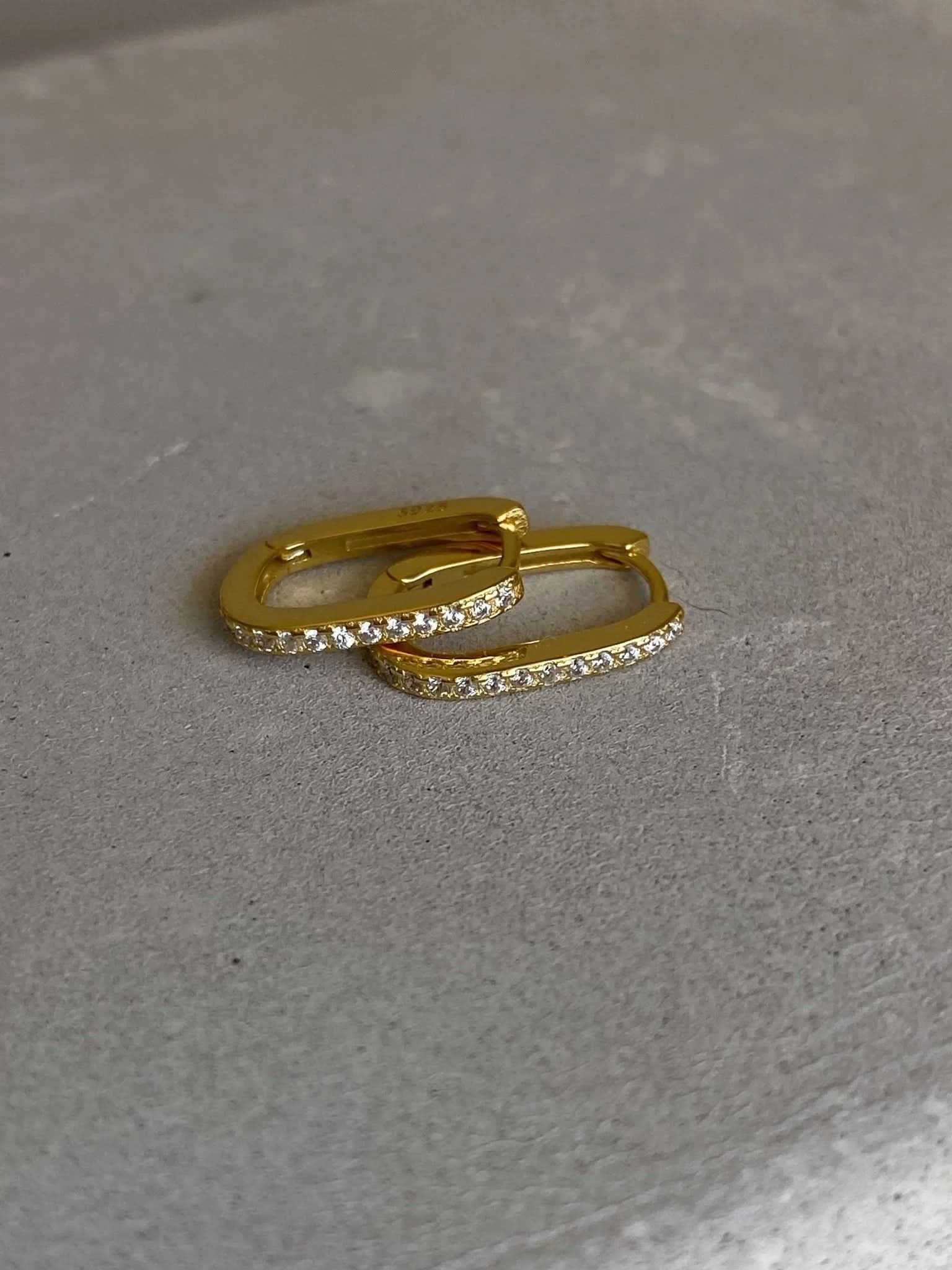 Kiana Huggies - AYUNA