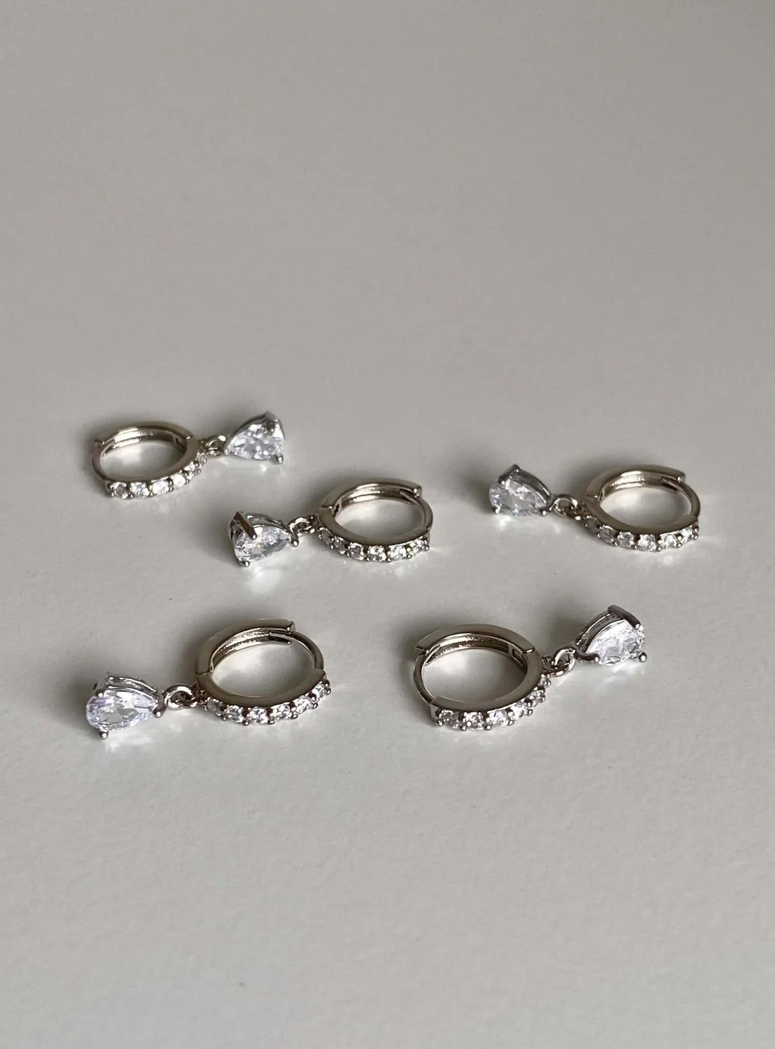 Lou Earrings - Silver - AYUNA