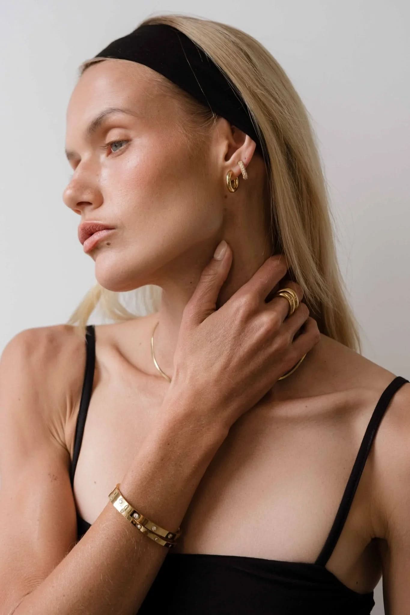 Lya Hoops - Gold - AYUNA