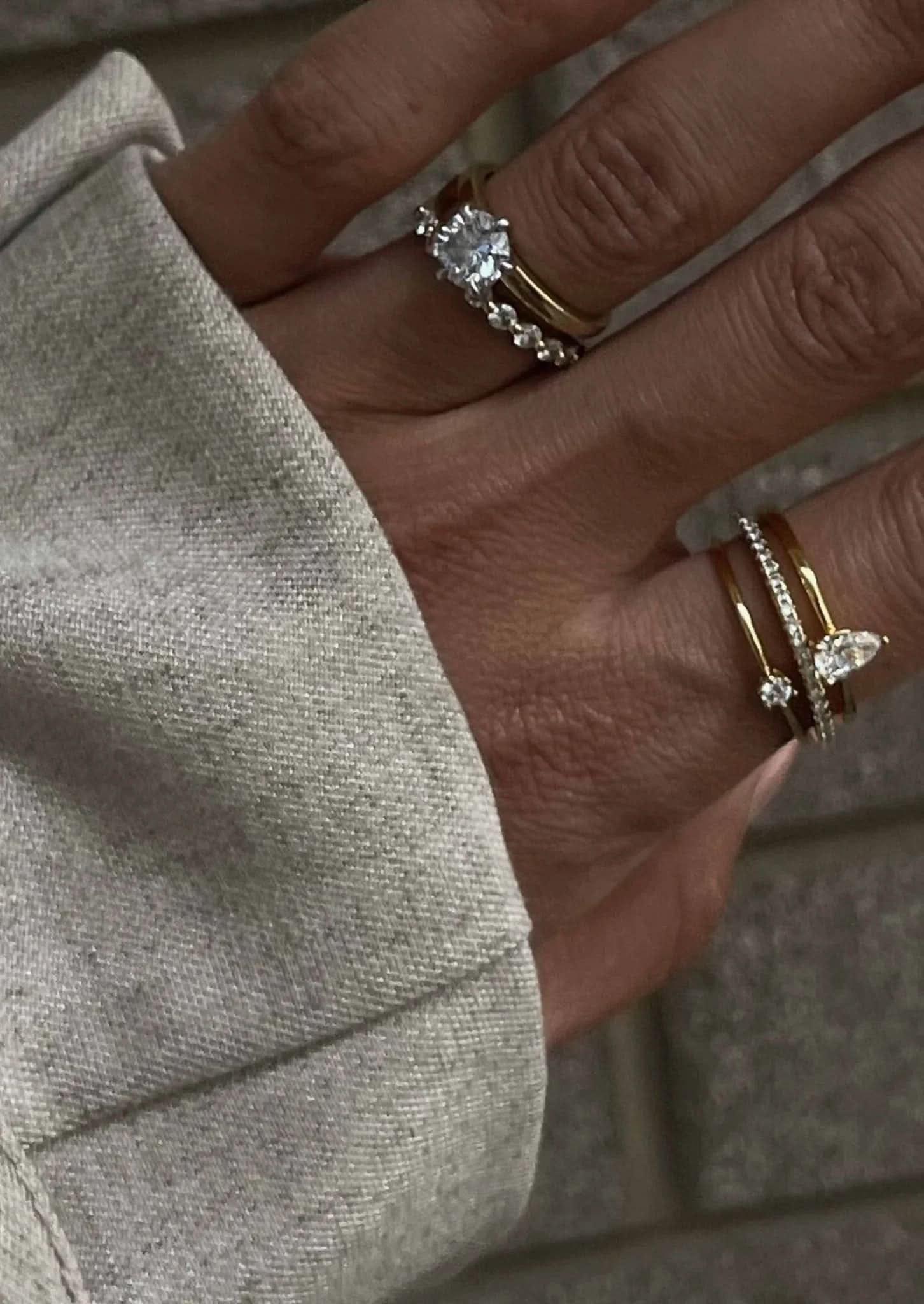 Mae Ring - Gold - AYUNA