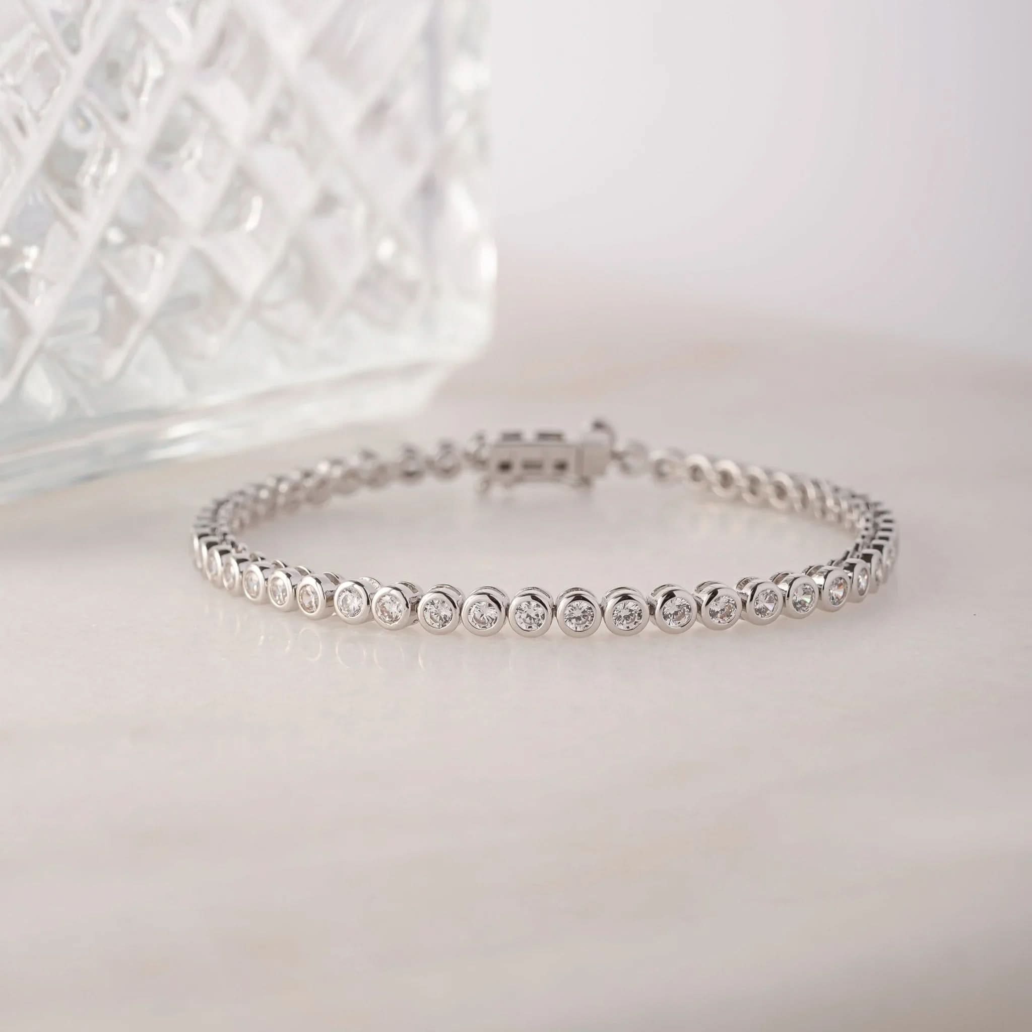 Mini Round Bezel Tennis Bracelet - AYUNA