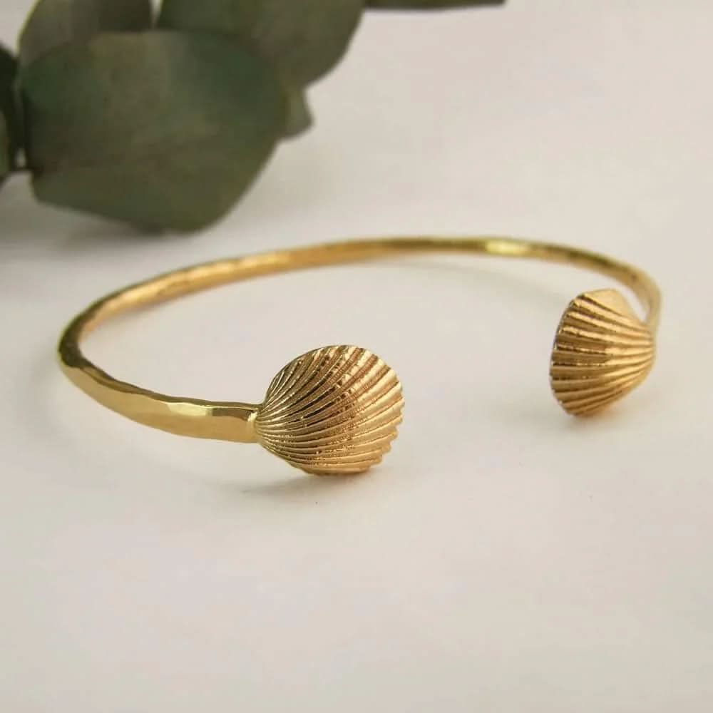 Mini Shell Cuff Bracelet - AYUNA