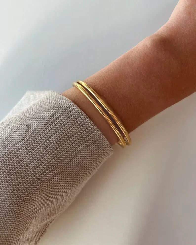 Minimalist Bangle Bracelet - AYUNA