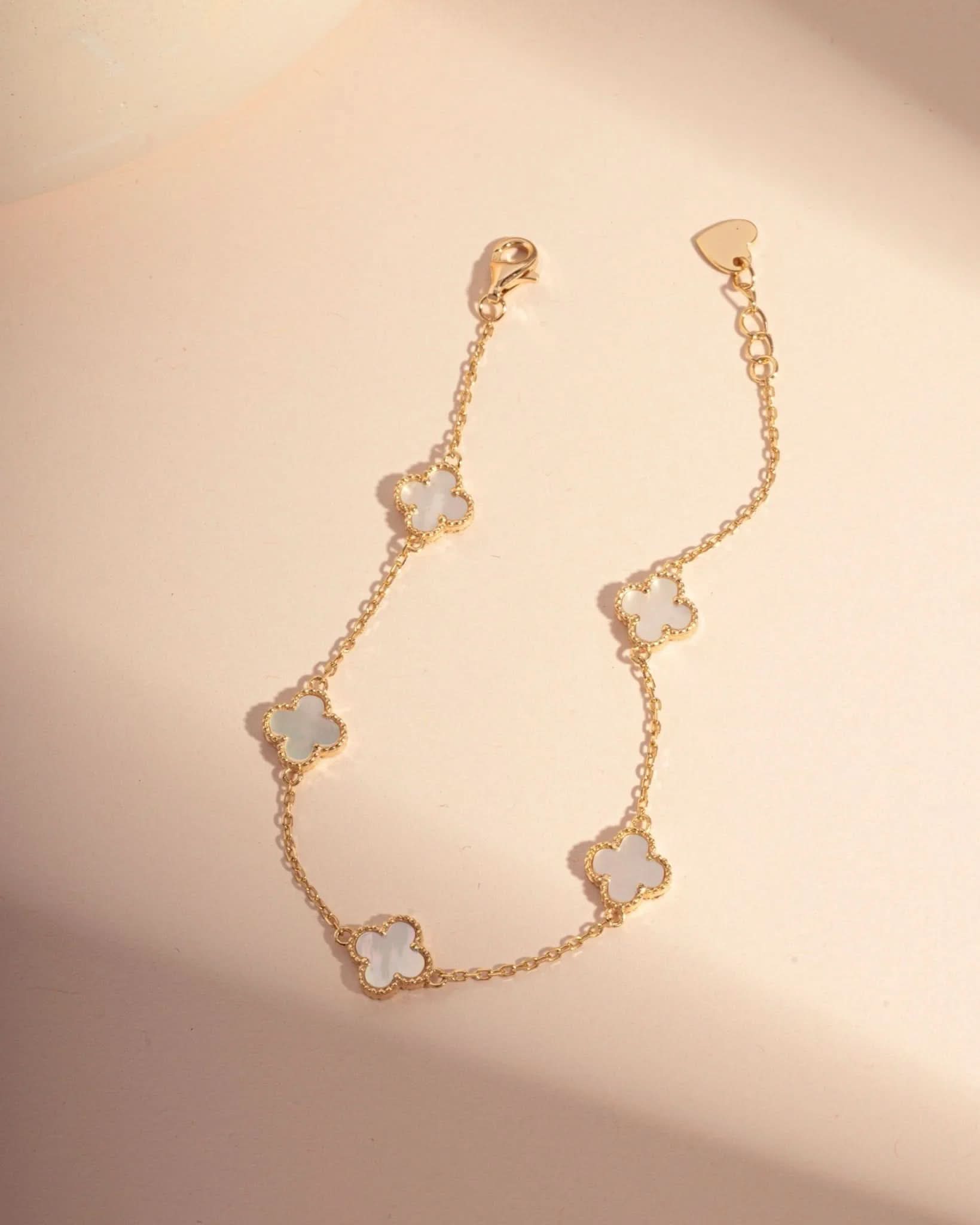 Mother of Pearl Clover Bracelet - AYUNA