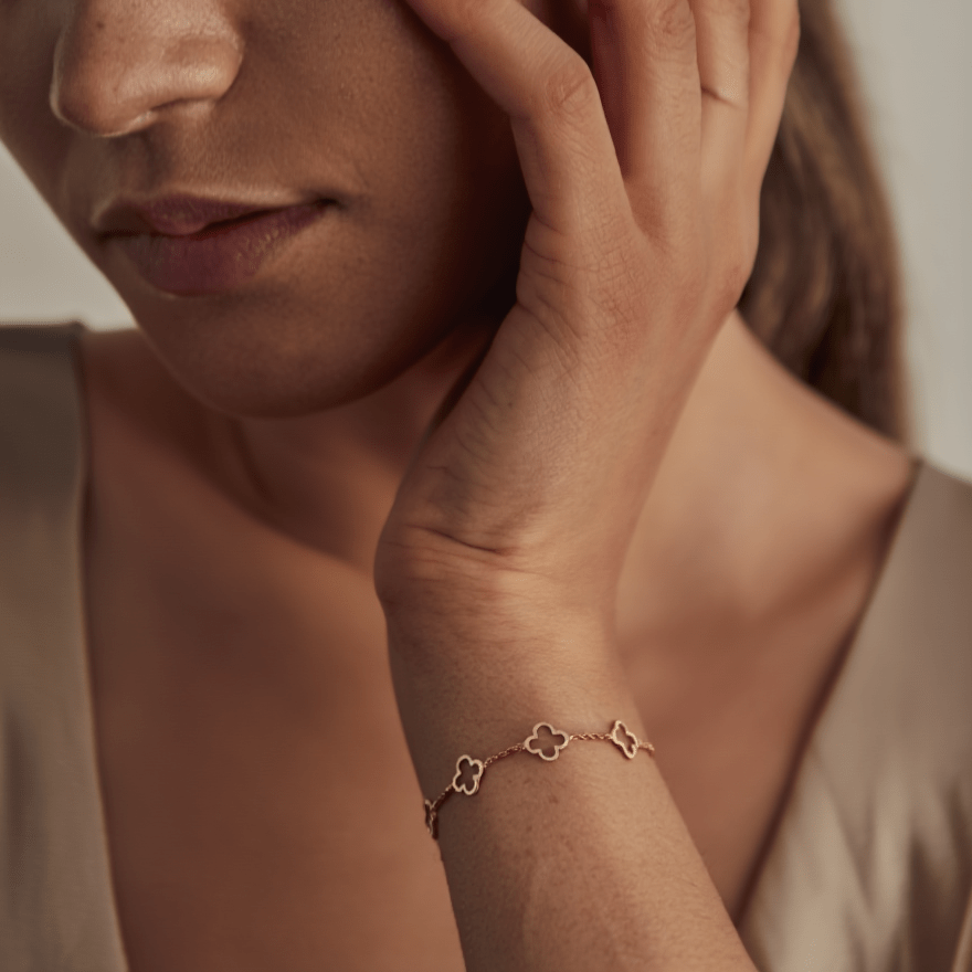 Multi Hollow Clover Bracelet - AYUNA