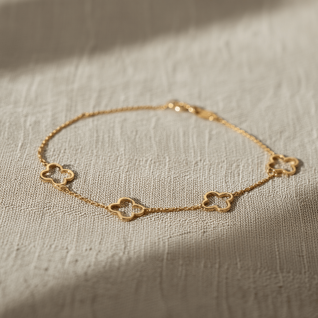 Multi Hollow Clover Bracelet - AYUNA