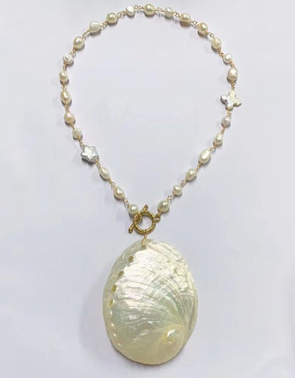 Ocean’s Secret Natural Shell Necklace - AYUNA