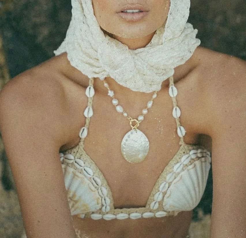 Ocean’s Secret Natural Shell Necklace - AYUNA