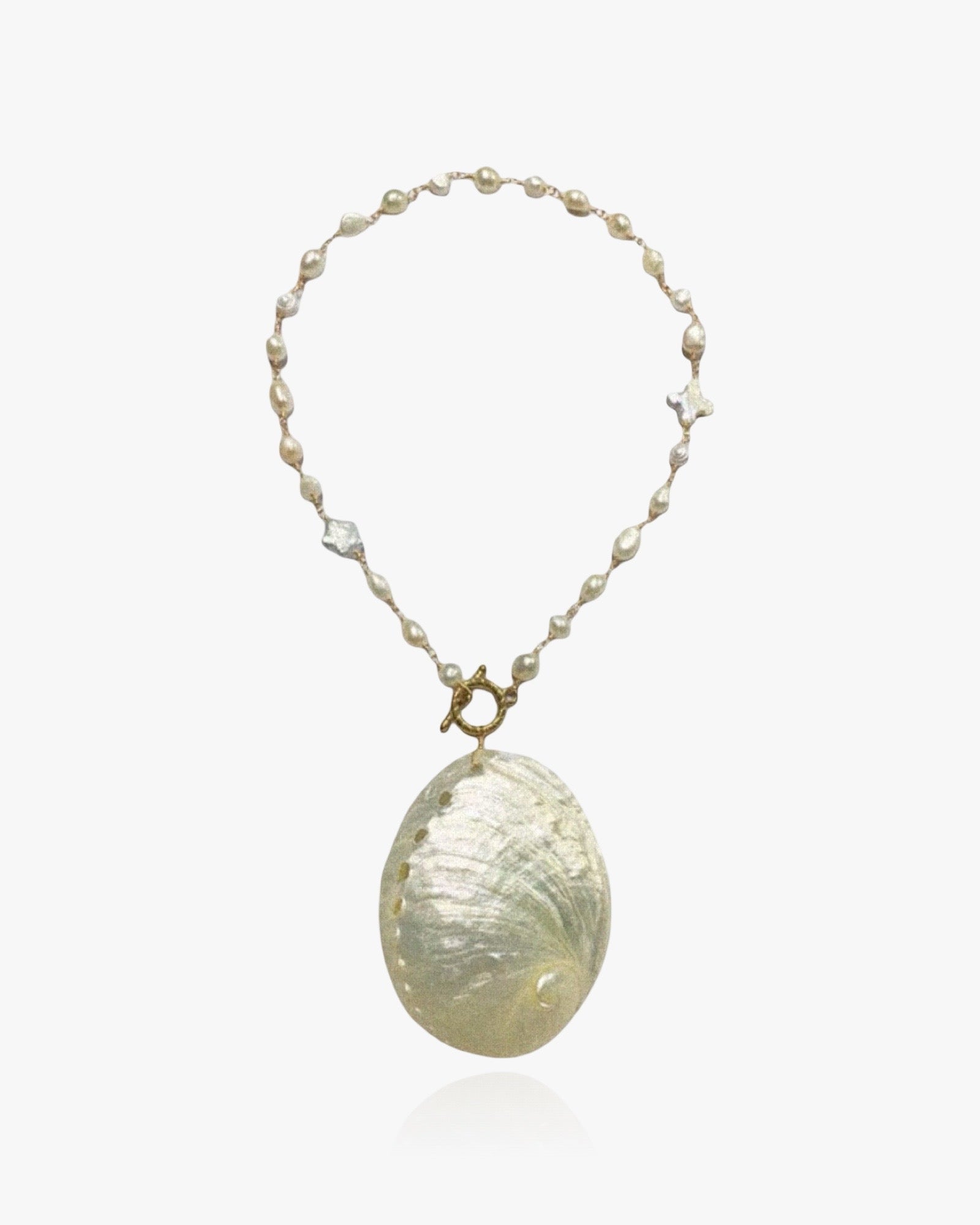 Ocean’s Secret Natural Shell Necklace - AYUNA