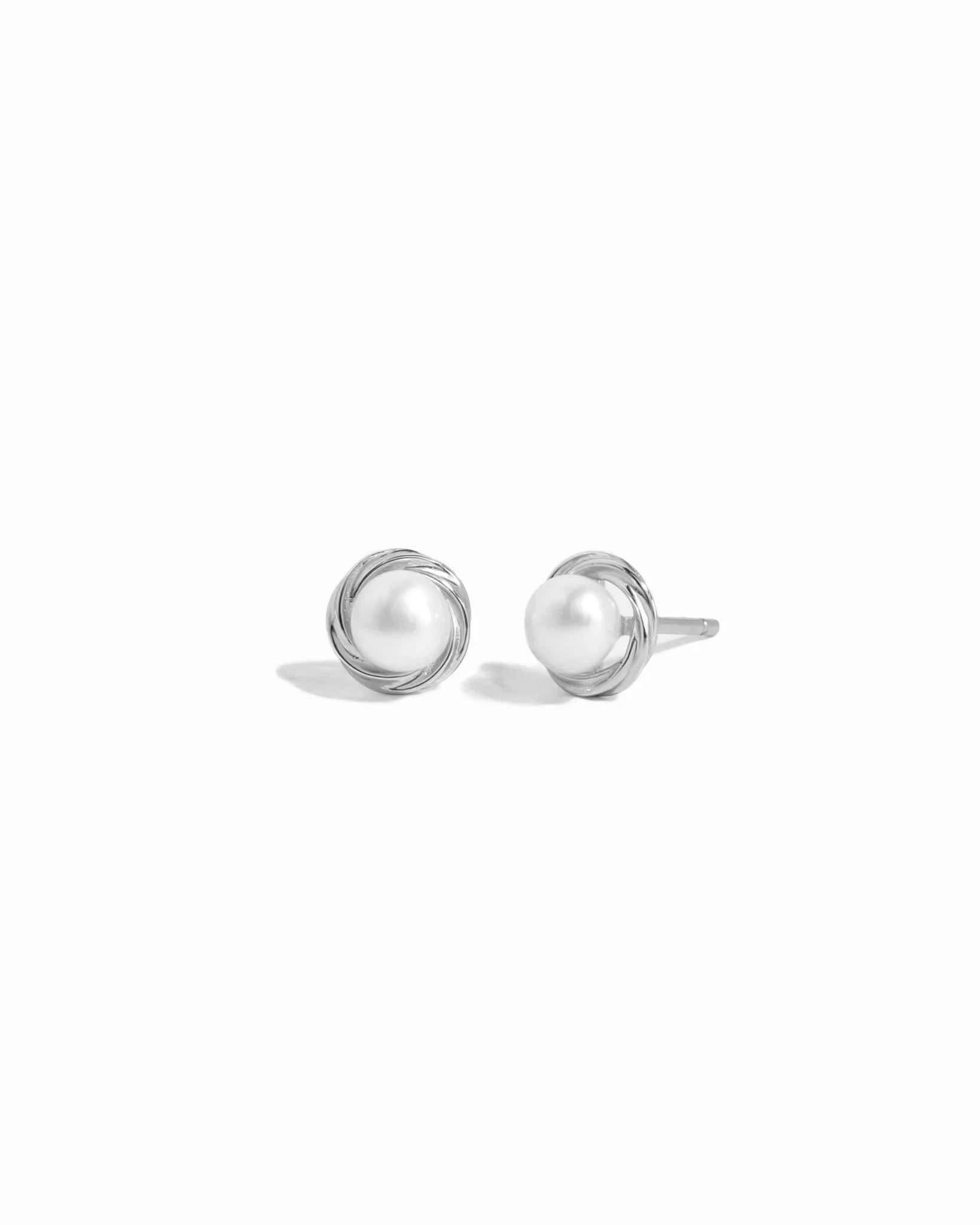 Pearl Button Studs - AYUNA