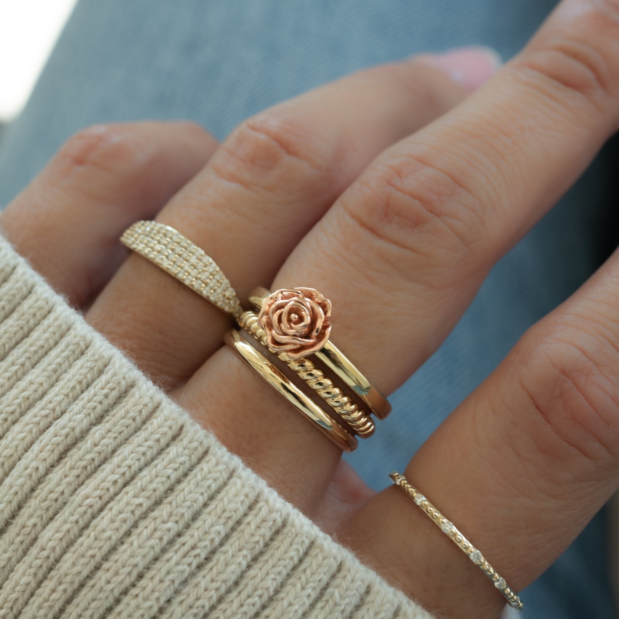 Simple Stacking Band - AYUNA