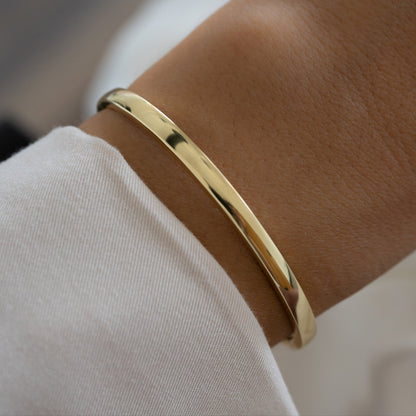 Solid Bangle - AYUNA