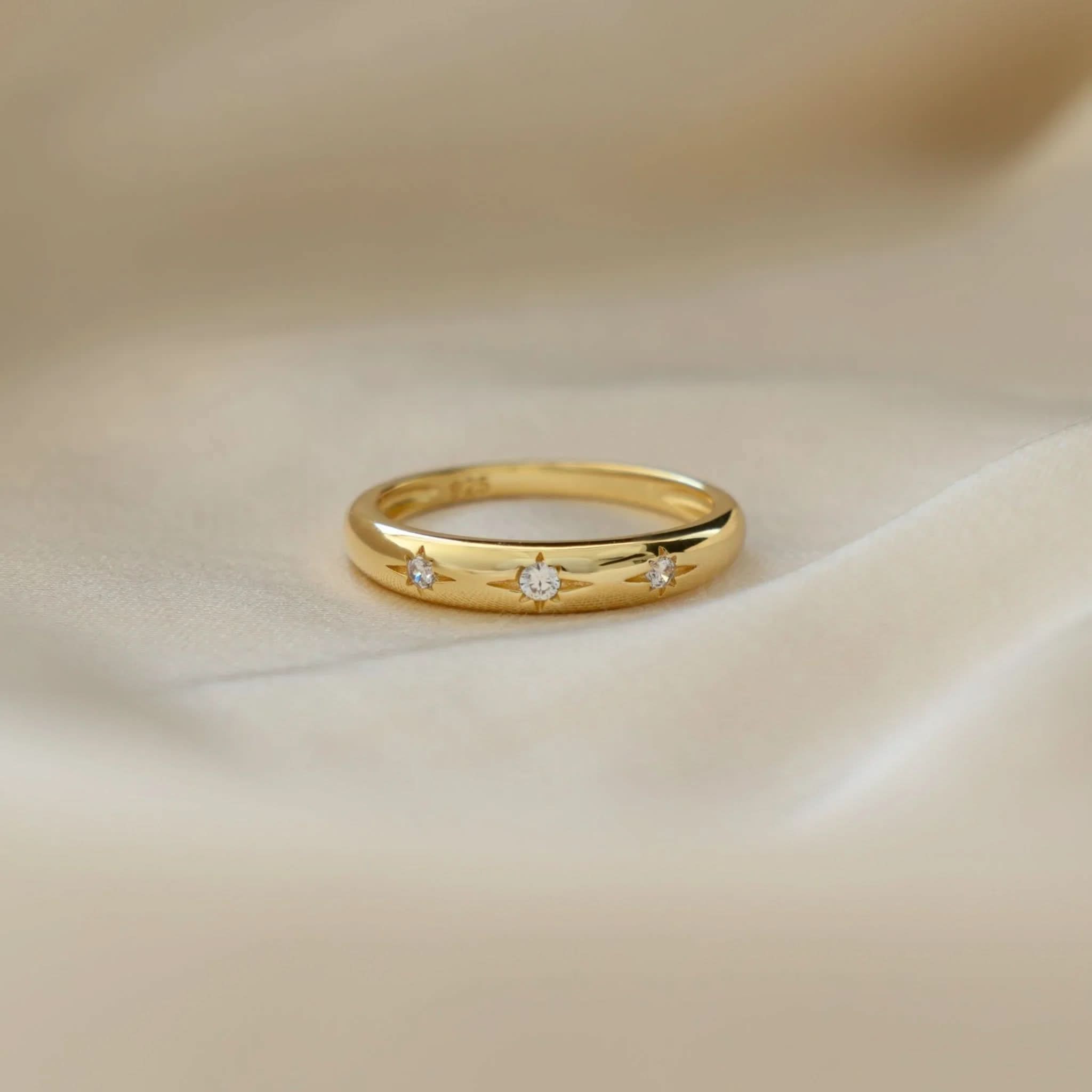 Starburst Ring - AYUNA