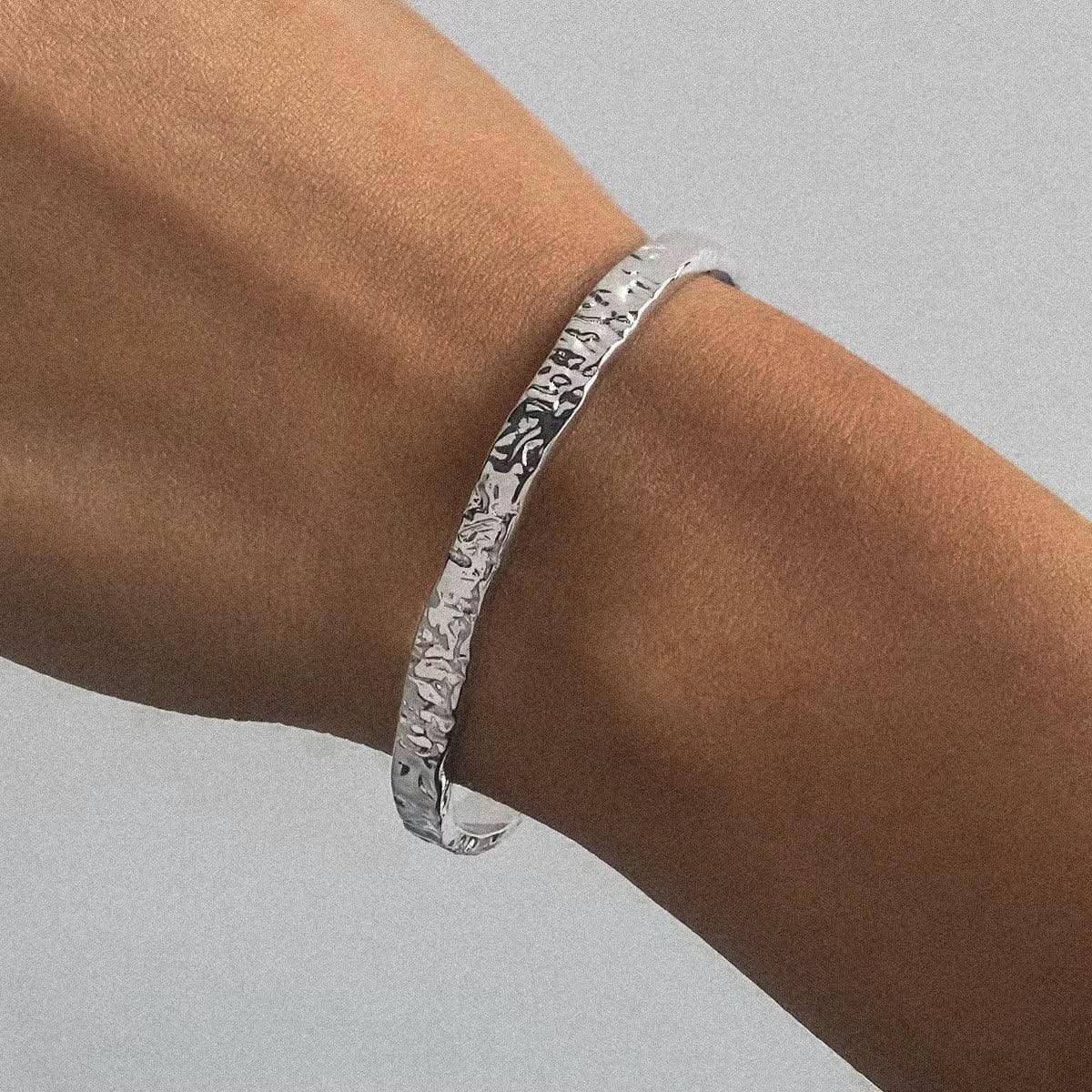 TEYA Textured Cuff Bracelet - AYUNA