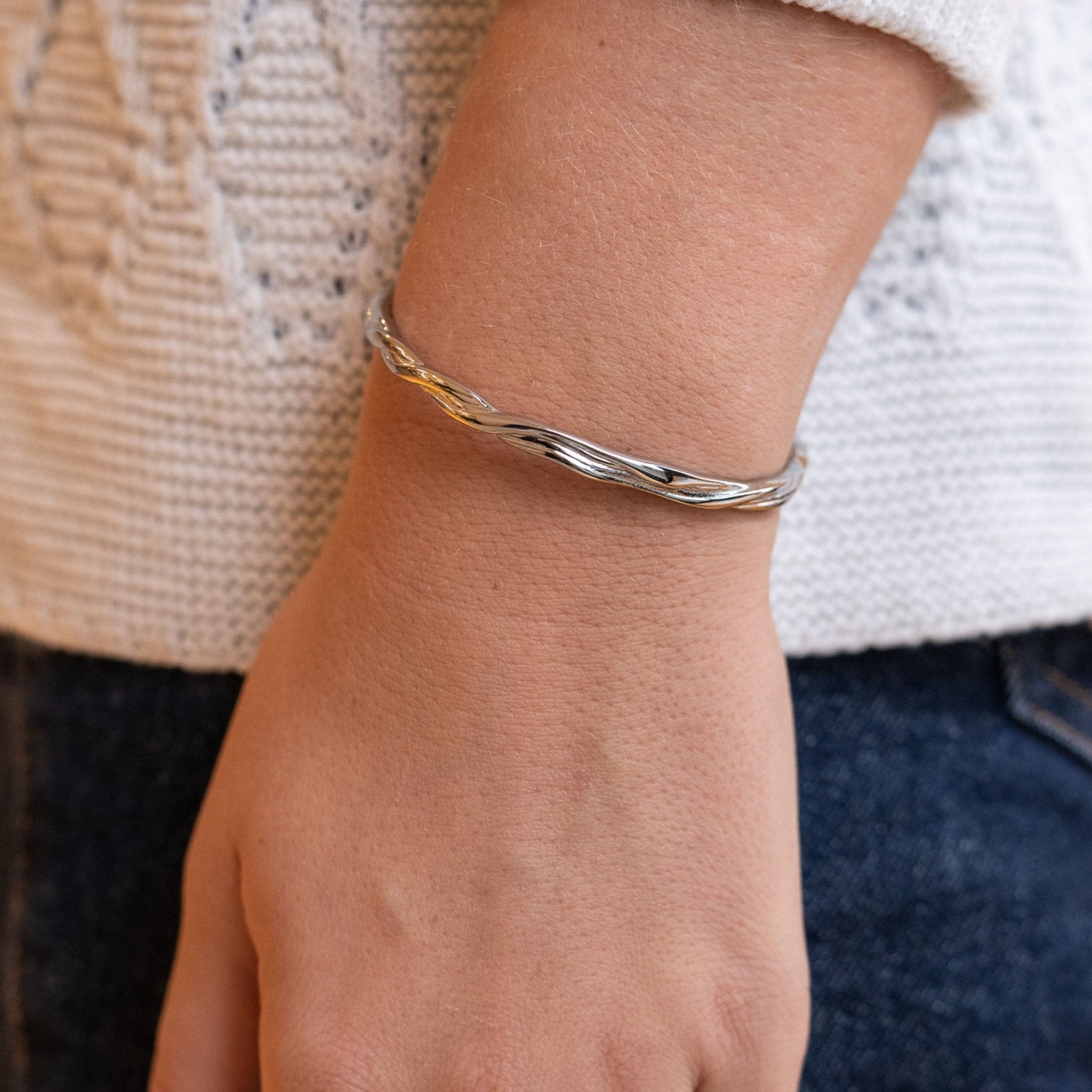 Twist Bracelet - AYUNA