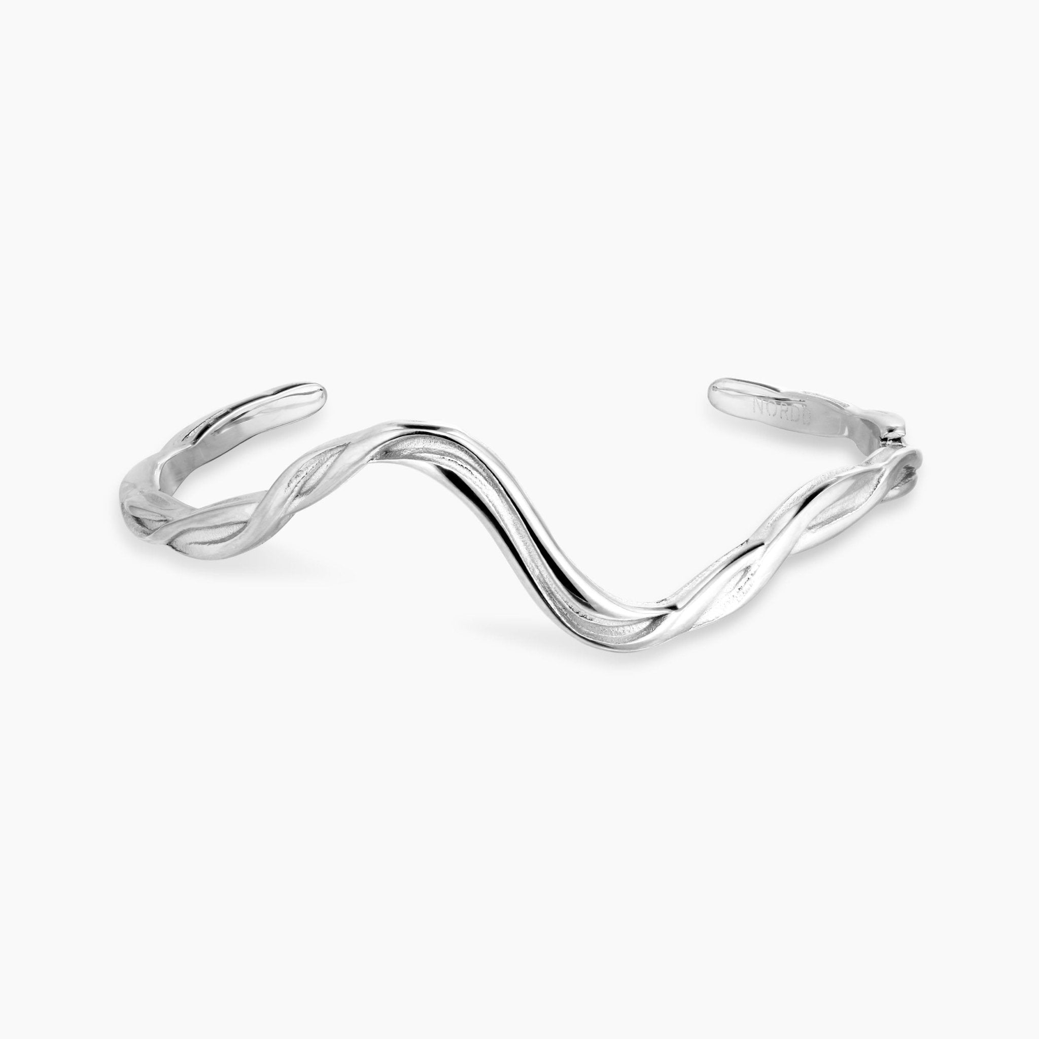 Twist Wave Bracelet - AYUNA