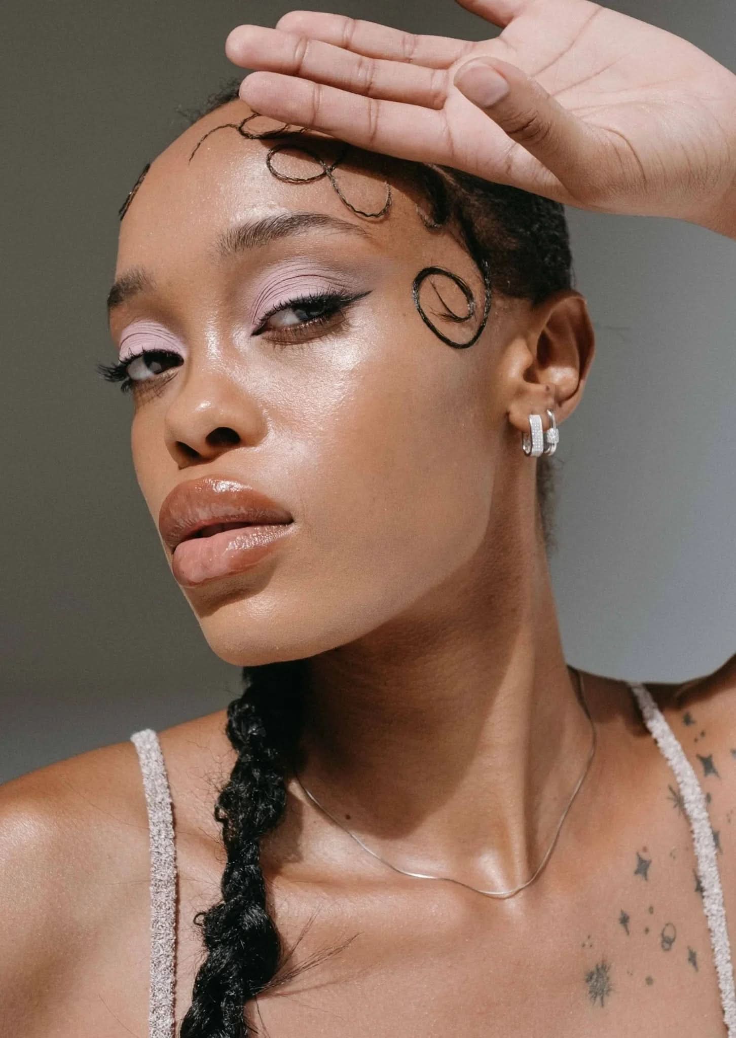 Willow Huggies - Silver - AYUNA